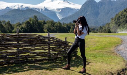 https://www.freepik.com/free-photo/photographer-with-long-hair-white-shirt-working-field-with-mountains_17242859.htm#fromView=search&page=1&position=1&uuid=e1d07a52-502c-47be-aea2-6e1c66d70e99&query=Alpine+Meadows+Around+Alpbach%3A+When+and+Where+to+See+Them