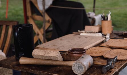 https://www.freepik.com/free-photo/shallow-focus-shot-woods-with-mallet-pickaxe-table_12750510.htm#fromView=search&page=1&position=1&uuid=ca92657f-3678-4298-878b-5684145c23b8&query=The+Forgotten+Crafts+of+Alpbach%3A+Woodworking%2C+Weaving%2C+and+More
