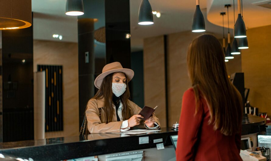 What Travelers Should Know Before Booking Last-Minute Stays