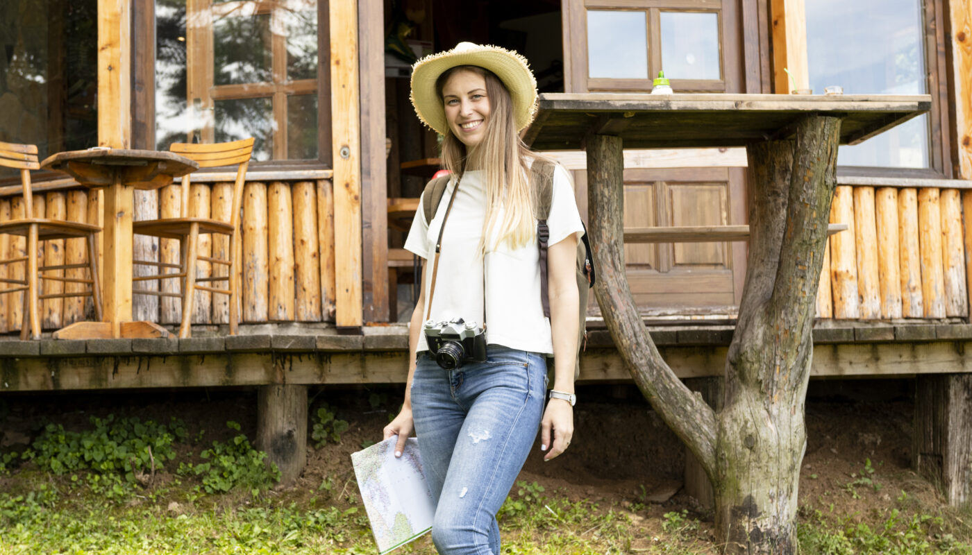 https://www.magnific.com/free-photo/smiley-woman-front-modern-house_5228475.htm#fromView=search&page=1&position=21&uuid=facad893-a742-4729-bae1-ba0b7f8663ce&query=How+to+Find+Authentic+Tyrolean-Style+Stays+in+Alpbach